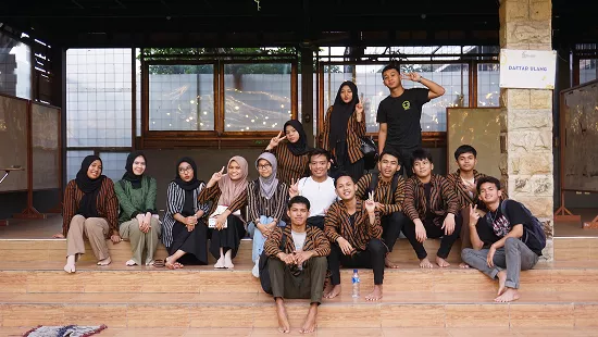 Galeri Kegiatan Brilliant English Course 23
