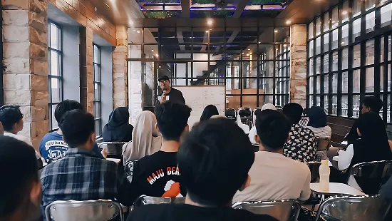 Galeri Kegiatan Brilliant English Course 25